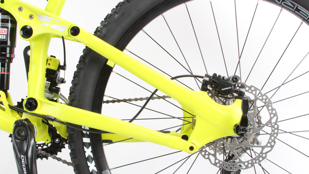 The heart of ART; positioning the rearmost pivot much lower than the main pivot creates a rearward axle path that makes it quite different to most Horst Link equipped bikes.